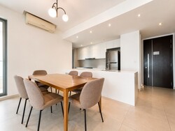 Rochester Drive (D5), Apartment #575130581